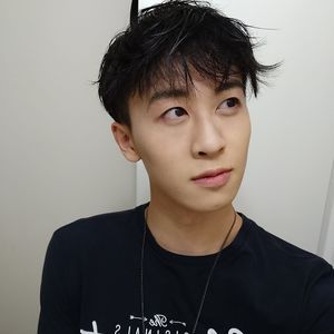 Meet your Posher, Justin